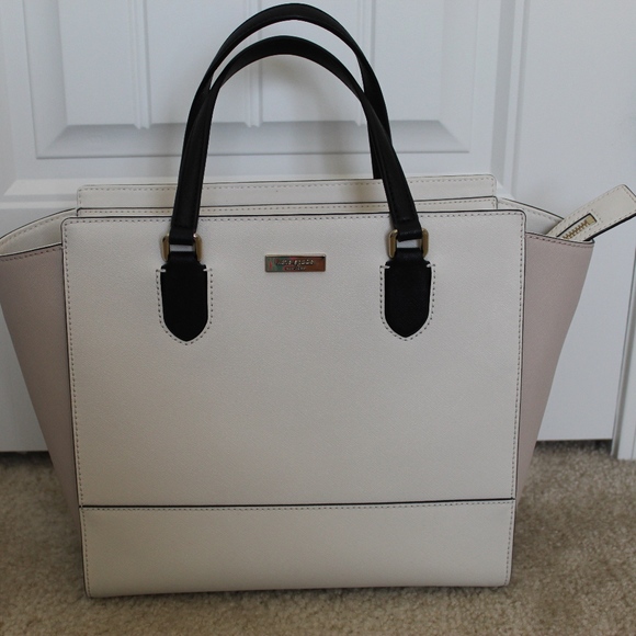 kate spade Handbags - kate spade off white and cream handbag